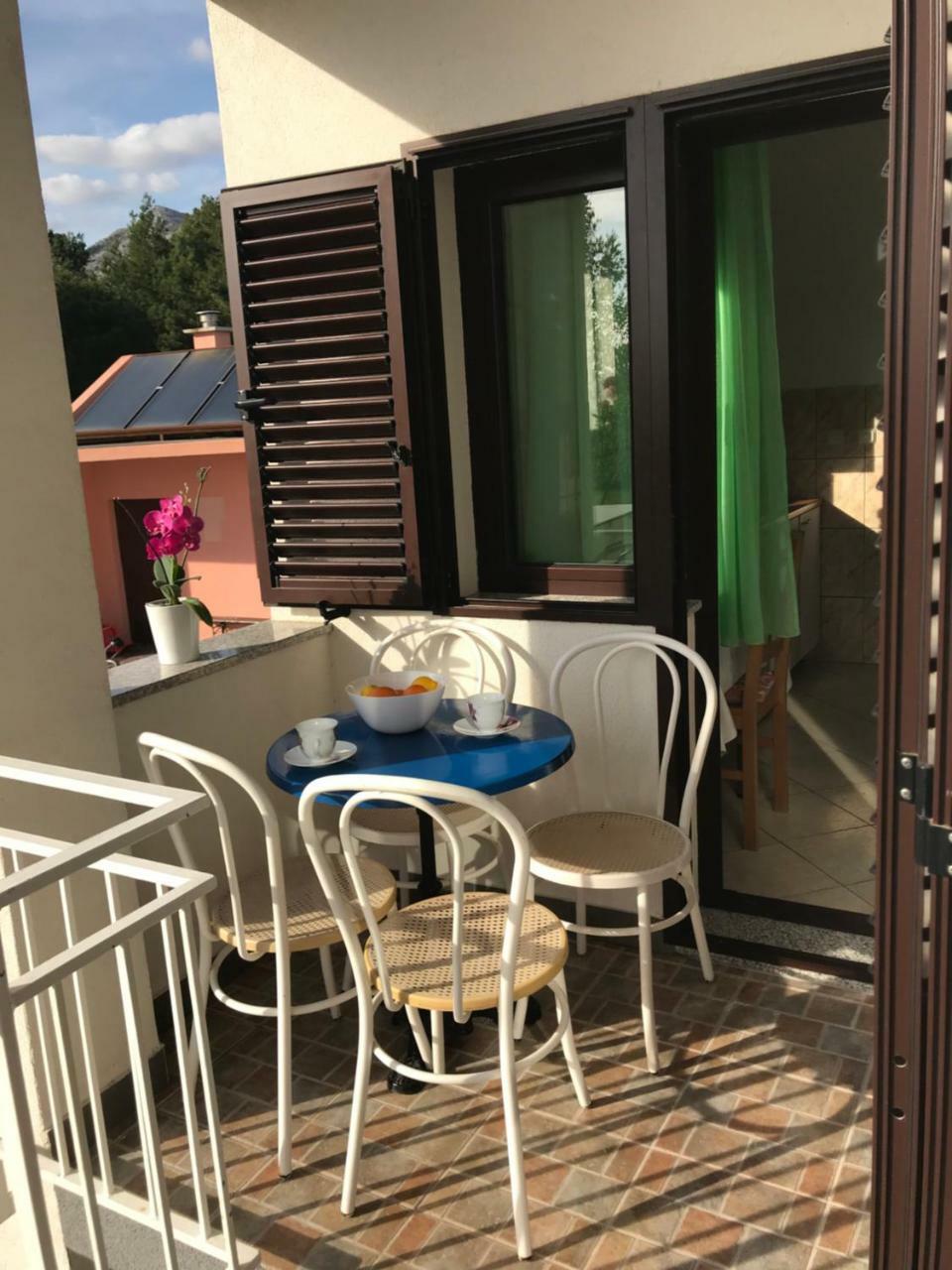 Apartman Ive Starigrad Paklenica Exterior foto
